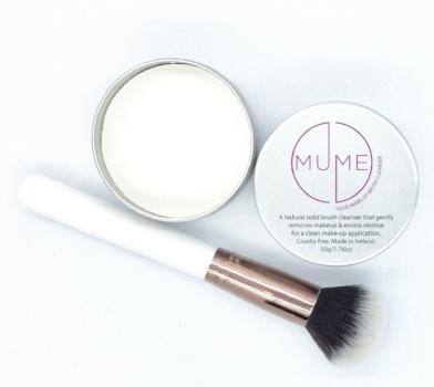 MuMe Solid Make-Up Brush Cleanser