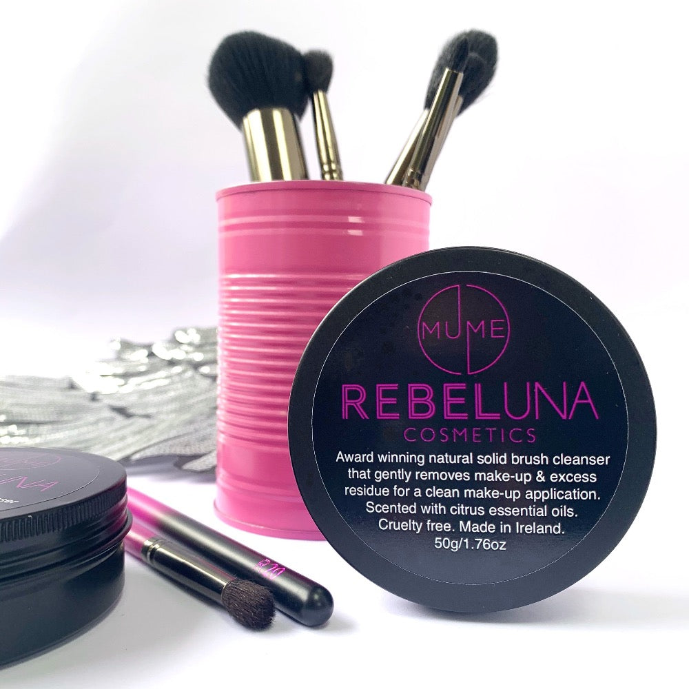 Rebeluna & MuMe makeup brush cleanser
